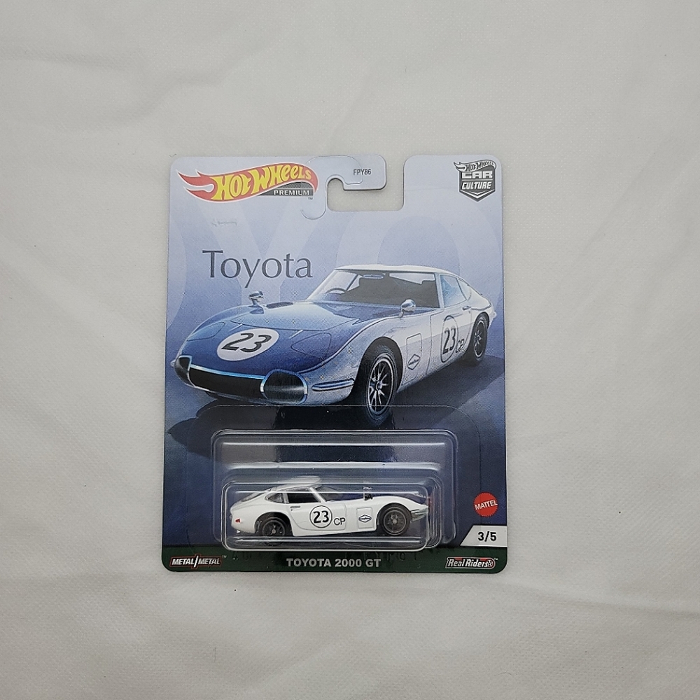 Hot Wheels Premium Toyota 2000 GT